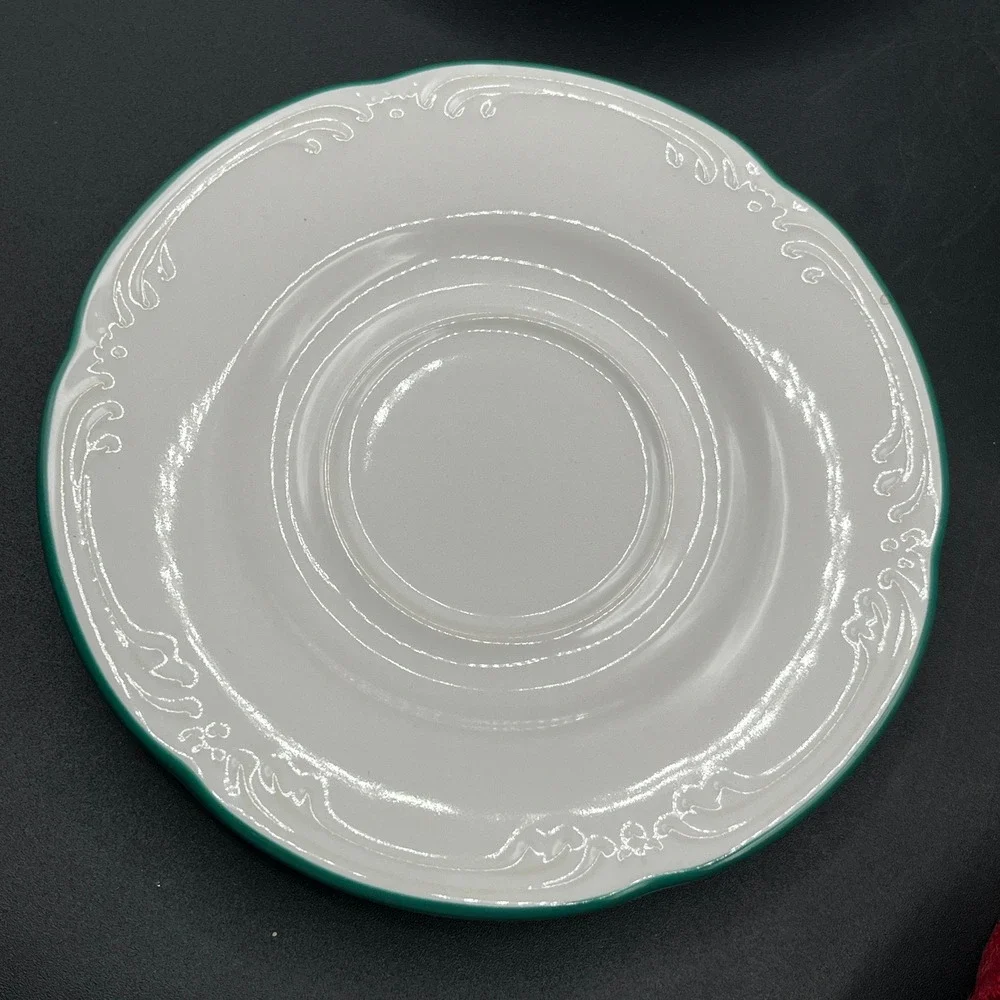 Pfaltzgraff Winterberry Cup Saucer Set 4 Christmas Holiday Stoneware USA As Is